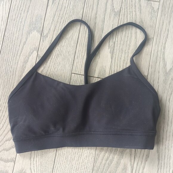 Lululemon Flow Y Bra Nulu Light Support Yoga & Pilates Bra Sz 4 Great Condition - Picture 3 of 6